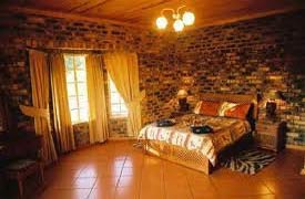 Thaba Tsweni Lodge & Safaris