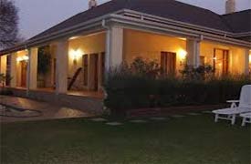 Del Roza Guest House